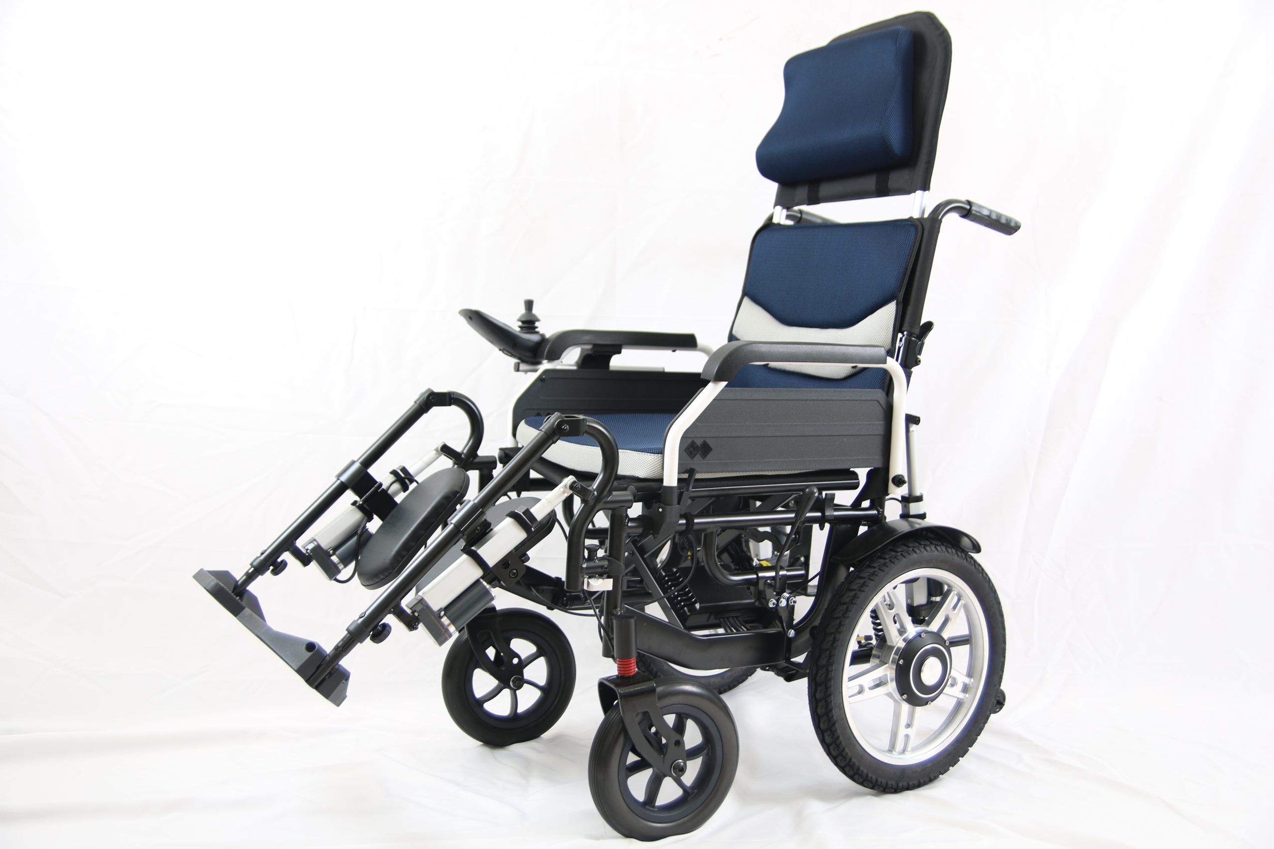 Rechargable Reclining Electric Wheelchair